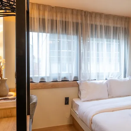 Ermou Boutique Suites By Nest Thessaloniki Exterior photo
